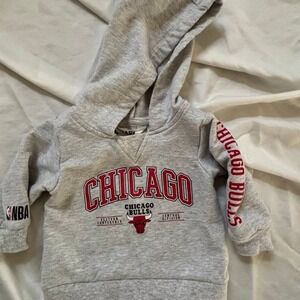 Chicago Bulls Baby 0-3 Months NBA Hoodie Red Gray Hooded Sweatshirt -